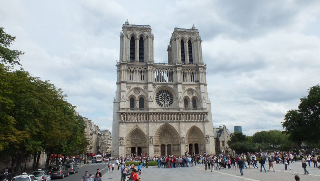 Notre-Dame-de-Paris-2012