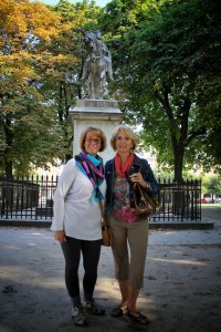 Linda and Judy in La Place des Vosges