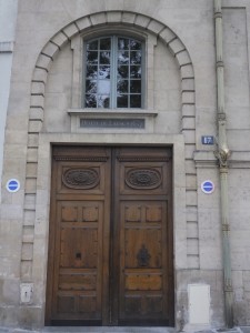 This apartment on Ile St. Louis was built in 1657!