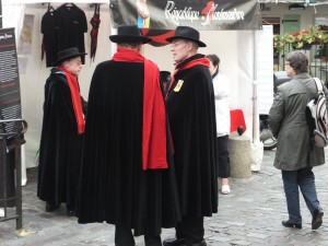 The officials of the Republic of Montmartre