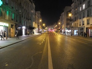 Rue St. Antoine, our street, with no traffic!