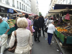 Linda feeling a bit overwhelmed at the market