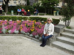 Spring flowers near Notre Dame