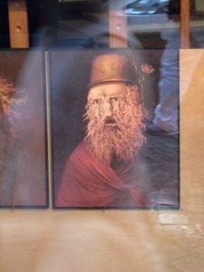 This man's beard is made of nothing but nudes